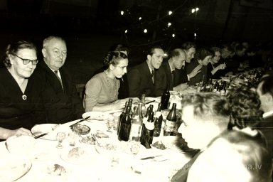 Rūjienas mednieku un mak&scaron;ķernieku Jaunā gada ballīte 1964.gadā - Foto №1289