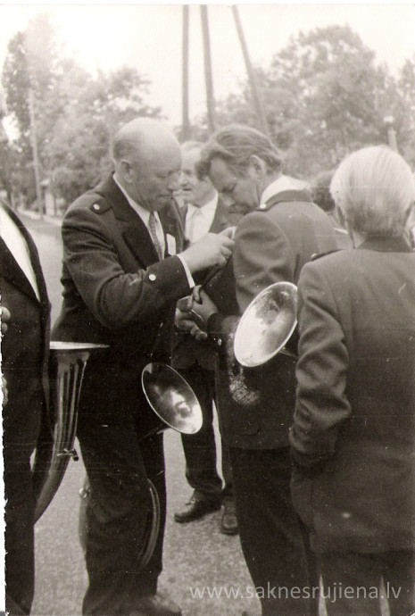 Ieskats Rūjienas pūtēju orķestrī - Foto №1225