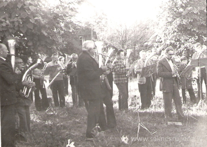 Ieskats Rūjienas pūtēju orķestrī - Foto №1220