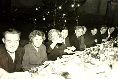 Rūjienas mednieku un mak&scaron;ķernieku Jaunā gada ballīte 1964.gadā - Foto №1288