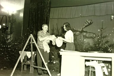 Rūjienas mednieku un mak&scaron;ķernieku Jaunā gada ballīte 1964.gadā - Foto №1281