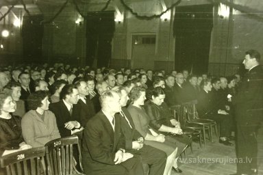 Rūjienas mednieku un mak&scaron;ķernieku Jaunā gada ballīte 1964.gadā - Foto №1278