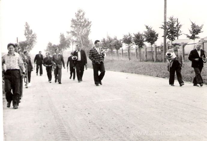 Ieskats Rūjienas pūtēju orķestrī - Foto №1239