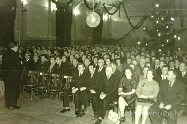 Rūjienas mednieku un mak&scaron;ķernieku Jaunā gada ballīte 1964.gadā - Foto №1277